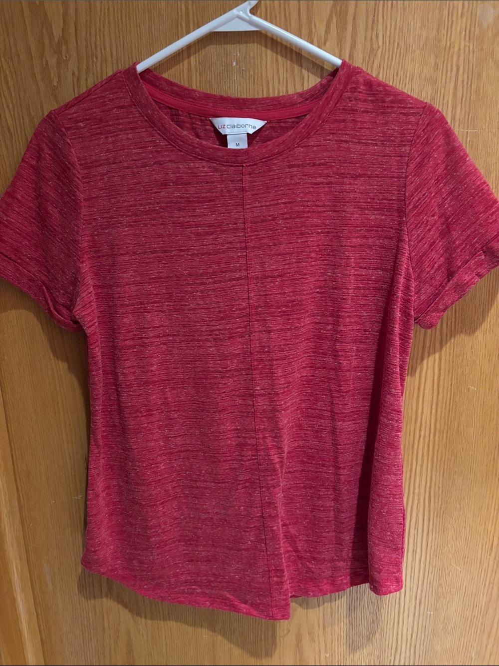 Liz Claiborne, short sleeve tee
Heather red, Medium